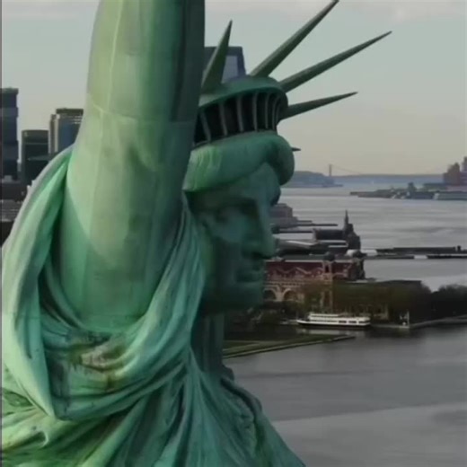 Daily Life in the Fast-Paced United States