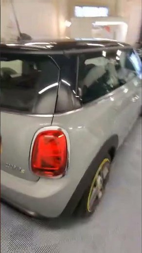 2022 MINI Electric Hatch Cooper S Level 1 Auto 3dr Moonwalk Grey - Warwickshire Specialist Cars