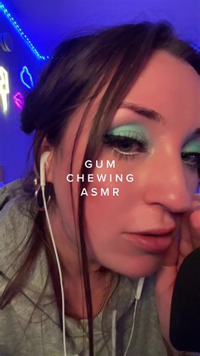 Relaxing Gum Chewing ASMR for Mouth Sounds Lovers