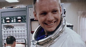 Trailer de Armstrong, documental narrado por Harrison Ford