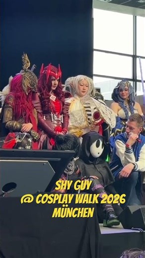 Shy Guy beim Cosplay Catwalk 2026 - Kleine Olympiahalle im Gespräch bei der GG Bavaria Convention