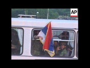 KOSOVO: SERB CIVILIANS HEAD OUT OF PRISTINA