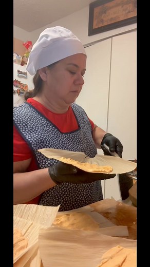 Receta de la masa para hacer 115 tamales rojos. En mi casa amamos la comida mexicana🥰🥰🫶 #food #mexicanfood | Yolanda Lili Armas