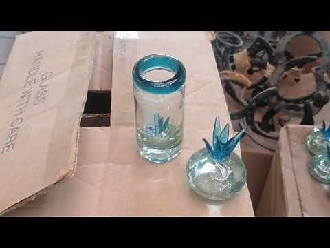 Blown glass bottle manufacturing process, Tonalá, Jalisco