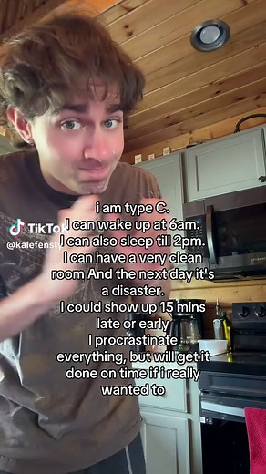 Type C Personality: Sleep Habits, Procrastination & Room Chaos