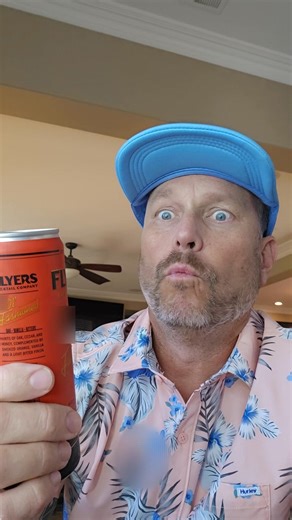 Lift yourself up with Flyers with bold flavor and a relaxing sensation. Get yours now and experience the perfect buzz without the booze. Don’t miss out! | Discover Flyers Zero Proof Cocktails