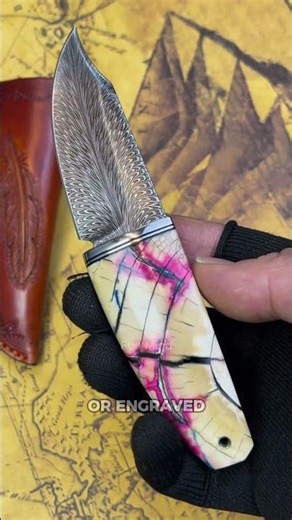 Damascus Steel Knife Reveals Hidden Feather Patterns 🔥