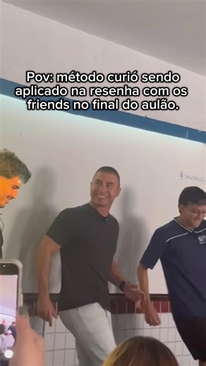 O CURIÓ DANÇA?