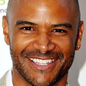 Dondre Whitfield – Age, Bio, Personal Life, Family & Stats | CelebsAges
