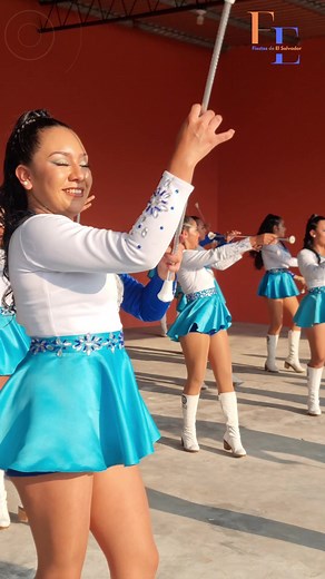 me queda 1% Banda El Bicentenario #fiestas #ElSalvador #culture #belleza #baile #reels #reelsfb #reelsviral #video #videoviral | Fiestas de El Salvador
