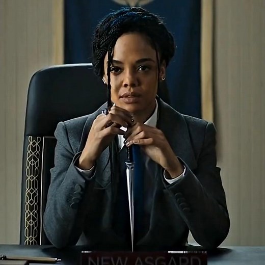 Why Thor Gave the Throne to Valkyrie #marvel #mcu
