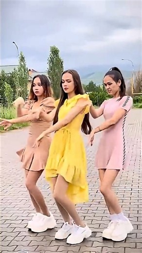 Aruzhan Mambetali🩷😄 Аружан Мамбетали / Аружан Назым / Nazym #aruzhanm #mambetaliaruzhan #dance.