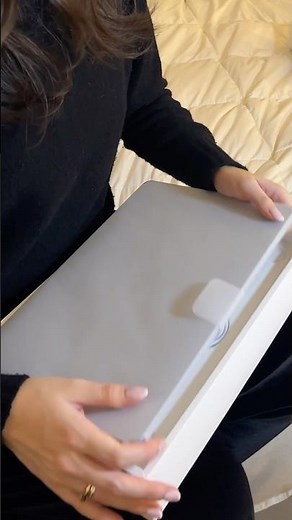 MacBook Air M4 unboxing + Chic set up #macbookairm4 #macbookairunboxing #lawschool