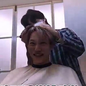 Suho the culprit in shaving nini bear hair☺. Thank you leadernim for always been there for Kai during those period before he was enlisted in military😊❤❤ #EXO #weareoneEXO | EXO In Update