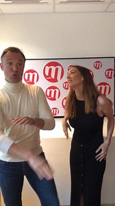 Bonjour ! 👋 Ce matin Alexandre Devoise et Tiffany #LeGrandReveil de 6 H à 9 H sur M Radio reprennent "Idées noires" de Nicoletta et Bernard Lavilliers 🎶 Une idée à leur soumettre pour leur prochain duo ? 🙂 | M Radio
