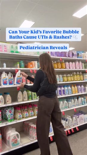 🫧We all loved bubble baths as kids — and they can absolutely be a fun treat for little ones. But as a pediatrician, I see a few hidden risks parents don’t always hear about. The American Academy of Pediatrics generally recommends avoiding bubble baths for children under 3 years old — especially if they have sensitive or eczema-prone skin. 🫧 Here’s Why: Many bubble baths — especially those marketed to kids — contain ingredients that can be drying or irritating to the skin. Sitting in soapy wate