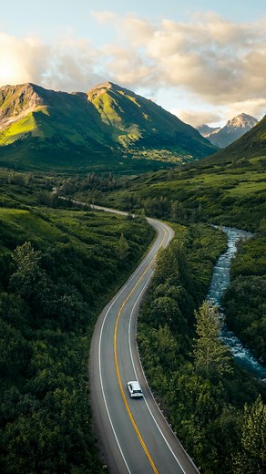 The Perfect 2-Week Alaska Itinerary (Visiting 5 National Parks) 🐻🇺🇸👇🏻 🚗 Day 1–2 Arrive in Anchorage and pick up your rental car directly at the airport from @hertzalaska . Drive to Hatcher Pass for incredible mountain views, and take at least one helicopter tour with @alaskahelicoptertours , located near Palmer, Alaska. 🐋 Day 3–4 Drive to Seward (about 2 hours). Hike to the Harding Icefield and cruise around Kenai Fjords National Park with @majormarinetours 🐻 Day 5–6 Drive to the beautif