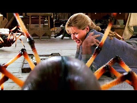 Spiders Attack! | Jumanji | CLIP