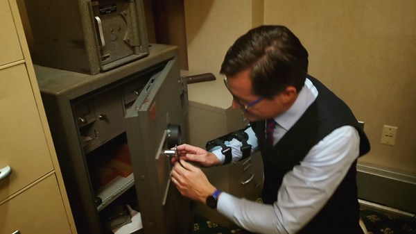 Behind the Bricks: JW Marriott logo installation