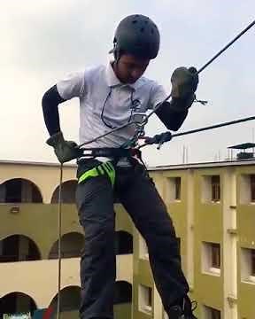 Rappelling in schools / How to do Rappelling #mountaineering #climbing #army