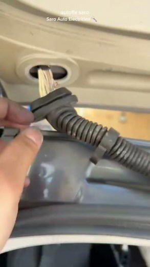 Nissan x trail boot problem #autorepair #carrestorationproject #mechanic