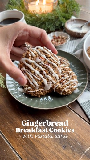 Gingerbread Breakfast Cookies with Vanilla Icing #breakfastcookies #breakfastideas #recipes | The Real Food Dietitians