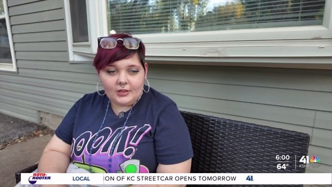 Grandparents volunteer as crossing guards at south KCMO intersection