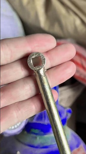 Multifunctional oxygen cylinder wrench #tools