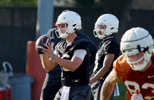 "That’s the most awkward thing for him" - Arch Manning's mother highlights Texas star's struggle with popularity