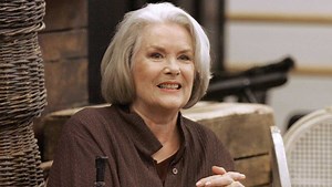 'Chitty Chitty Bang Bang' actress Sally Ann Howes dies at 91