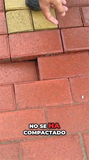 #AlamedaDeLaPeruanidad ¡Adoquines que se caen! ¿Dónde está la fiscalización? | Radio Tropical Tarapoto