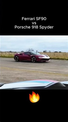 Ferrari SF90 vs Porsche 918 Spyder