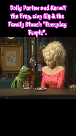 A Sparkle of Rhinestones and a Green Chorus Kermit the Frog: Remembering Dolly Parton #dollyparton
