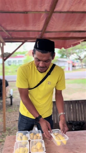Musang king fresh#rayapenuhrasa #brojek #legend #fyp