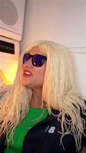 KONCERTY: +48 515 568 906 / chwytakwiktor@gmail.com