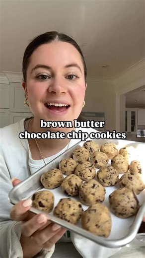14K views · 135 reactions | Having cookie dough balls in the freezer that you can bake directly from frozen is a Christmas gift for your future self ☺️❤️ I highly recommend making a batch of these Brown Butter Chocolate Chunk Cookies and freezing them for later! (Also bake a couple right away ‍) Comment RECIPE and I’ll send it to you to save for this weekend! | Mad About Food | Facebook
