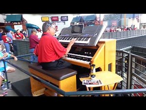 ROLLERrewind Bobby Freeman Pre game introductions