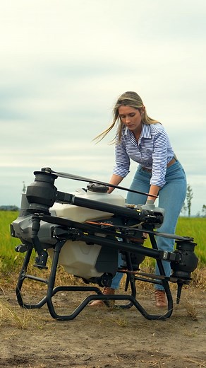 19K views · 295 reactions | Around the world, drones are elevating farming practices. Brazil is no exception, where pilots are protecting crops like rice with ease and precision. Better Growth, Better Life.  special thanks to @campoardrones #djiagriculture #djiagras #smartfarming #agritech #agricultureworldwide #djiagrast50 #djiglobal #agriculturelife #agritech | DJI Agriculture | Facebook