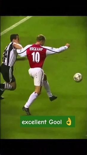 Dennis Bergkamp’s Greatest Premier League Goal 🤯🔥 | Arsenal vs Newcastle 200