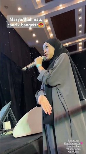 Naura di pengajian Ustad Hanan Attaki