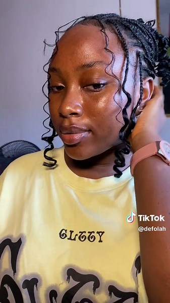 Quick and Stylish Claw Clip Hairstyles for Black Girls