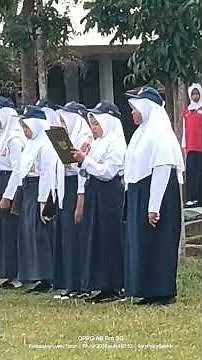 Pembacaan Undang Undang Dasar 1945