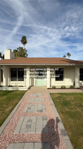 DM me too see this home in person or comment for the link to the full listing!🤍 click the link in my bio for my free list of east valley homes under 500k! 3 bedrooms | 2 bathrooms | 1531sf $529,990 in the heart of Mesa with NO HOA 🙌 ✨ Open, light-filled living 🍽️ Chef’s kitchen w/ waterfall quartz SS appliances 🏊‍♂️ Sparkling pool natural grass 🏡 Detached office w/ AC & power 🚐 RV gate | ❄️ 2021 AC | 🎨 Designer finishes throughout 📍 Minutes from the US-60 Listed by Chandler Bogle at Gent