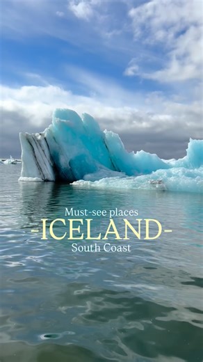 Iceland’s South Coast is one of the best road trips you can take in 2026. Save these 5 must-see stops that are easy to connect along Route 1. ⬇️ 1. Fjaðrárgljúfur Canyon A dramatic moss-covered canyon carved by glacial meltwater. There’s a short walking path along the rim with multiple overlooks. Stay on marked trails to protect the fragile moss and expect limited parking during peak summer hours. 2. Jökulsárlón Glacier Lagoon A massive glacial lake filled with drifting icebergs from Breiðamerku