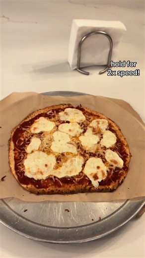 Cottage cheese pizza! Whole Pie: 360 calories & 54 grams of protein!! #cottagecheese #lean #wellness