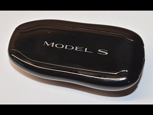 Замена батареи пульта управления модели S