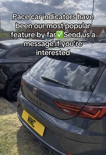 Automatické svícení u Škody Fabia 1 v Birminghamu