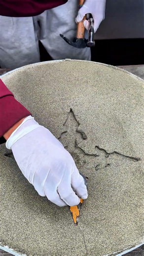 Double Arrow aluminium casting #melting