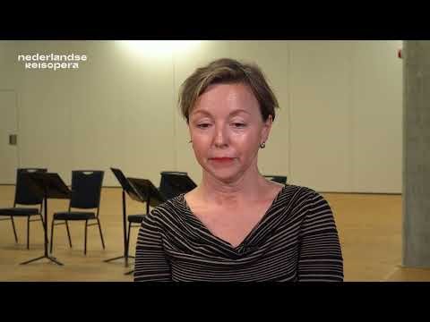 Elena Langer over To Die For