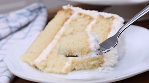 The best coconut cream cake🥥 I've ever had! Recipe: https://divascancook.com/coconut-cream-cake-recipe/ | Divas Can Cook